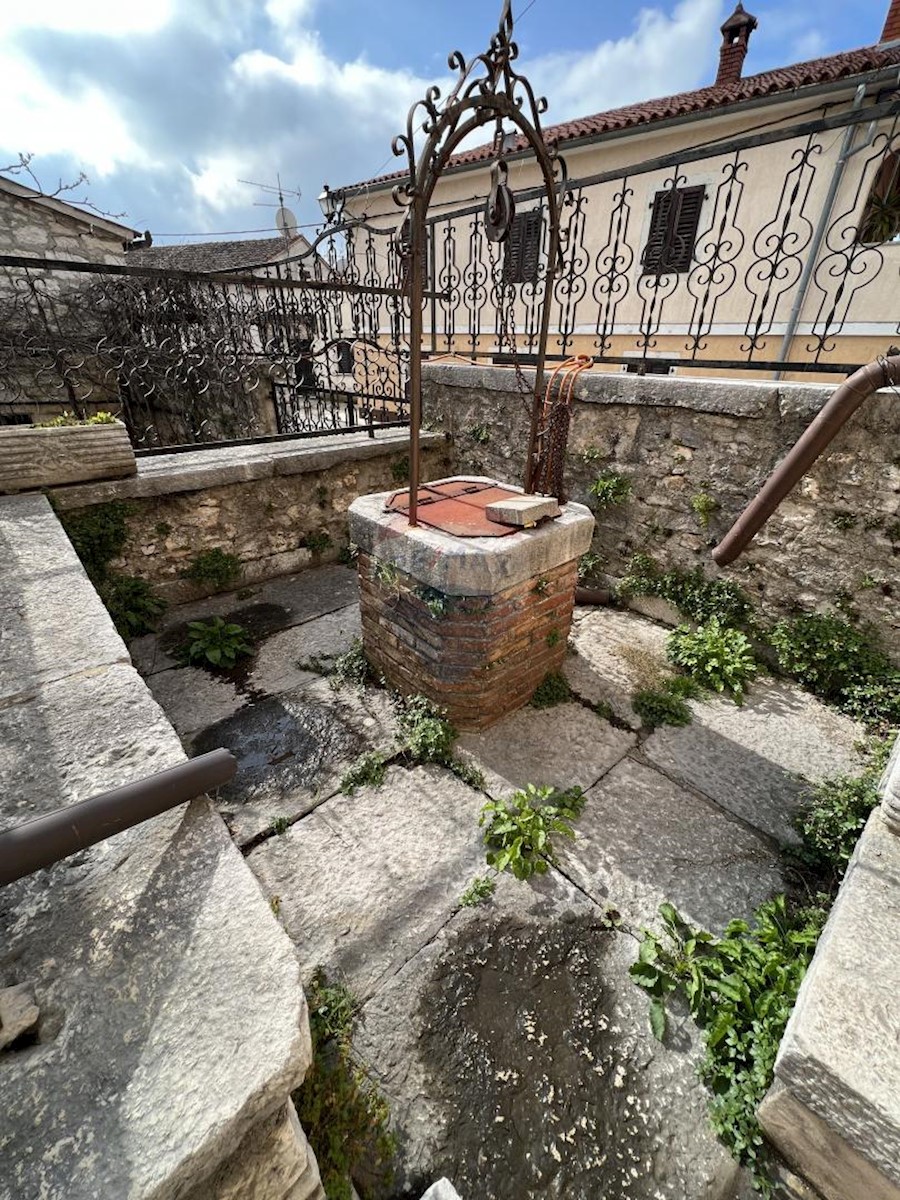 Hiša Naprodaj - ISTARSKA Sveti Lovreč