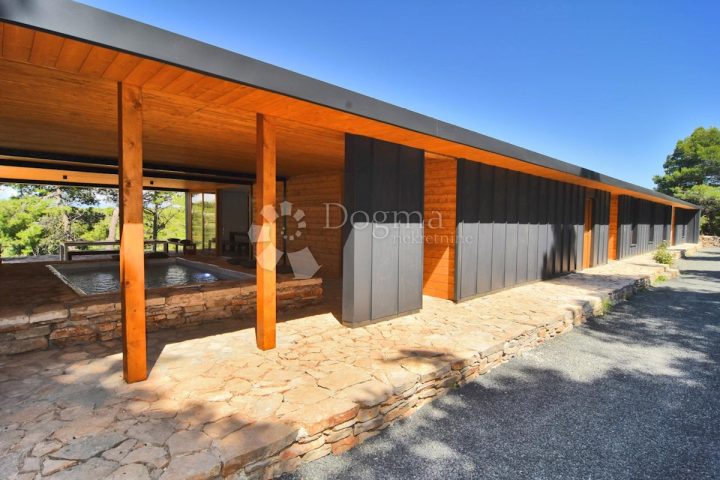 Haus zu verkaufen 362 m² – Dragove