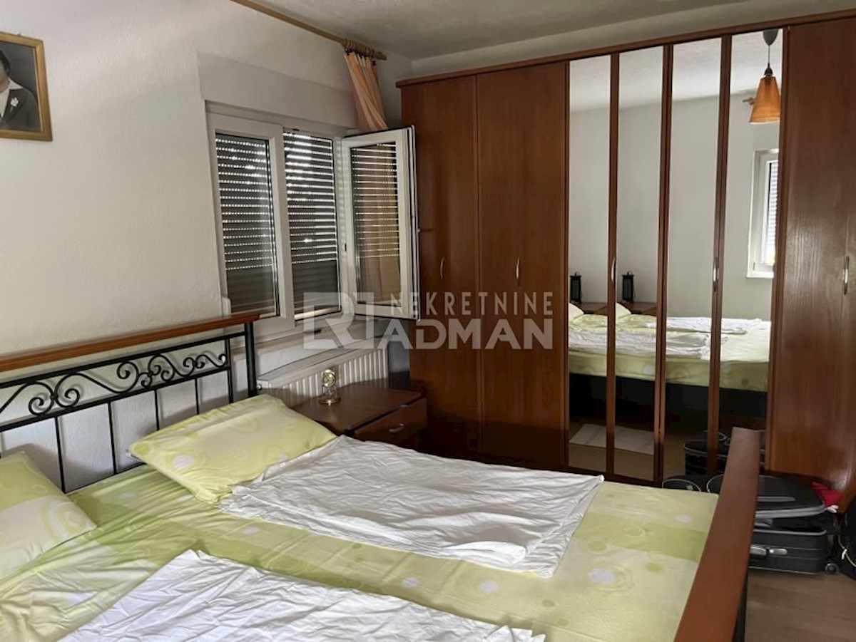 House For sale - SPLITSKO-DALMATINSKA KAŠTELA