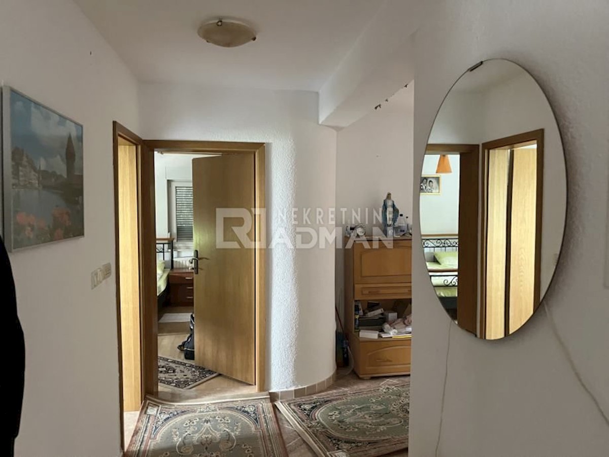 House For sale - SPLITSKO-DALMATINSKA KAŠTELA