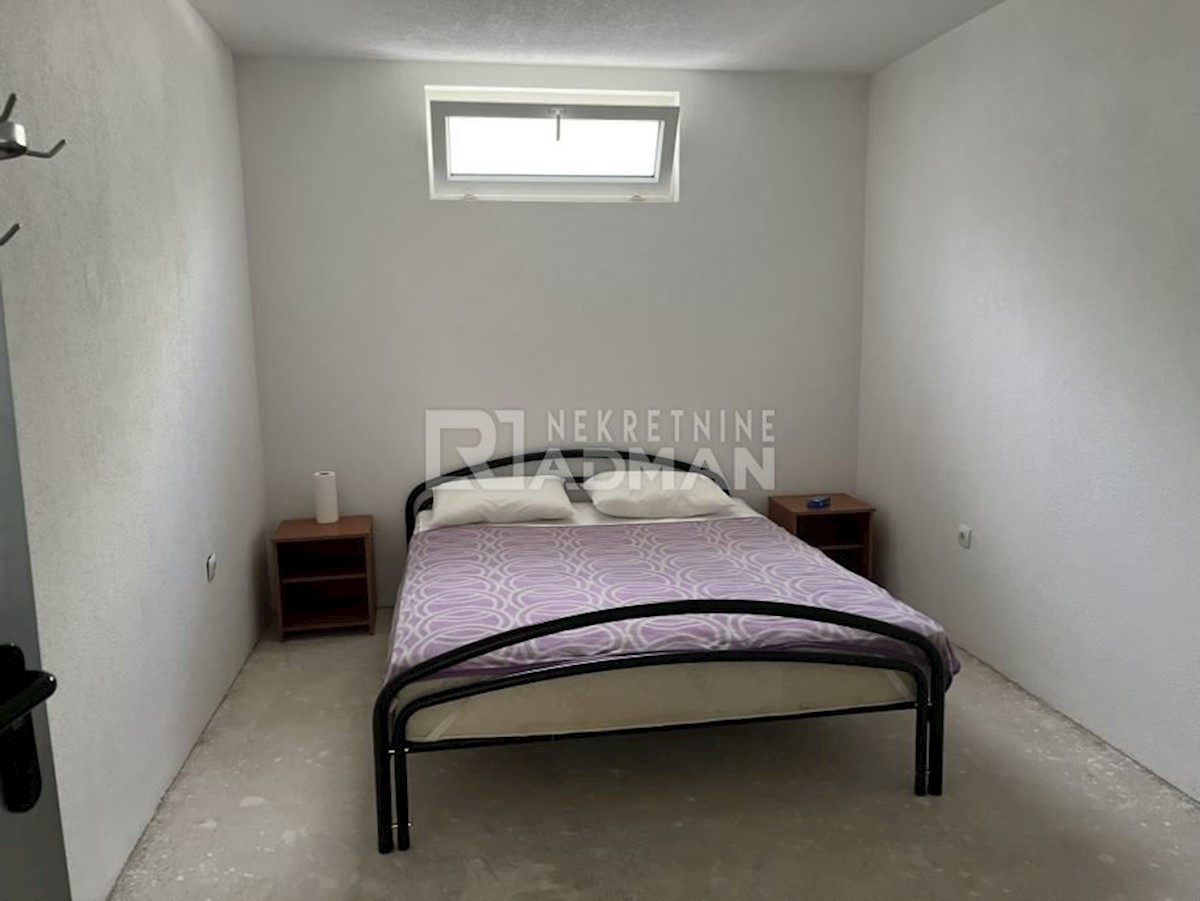House For sale - SPLITSKO-DALMATINSKA KAŠTELA