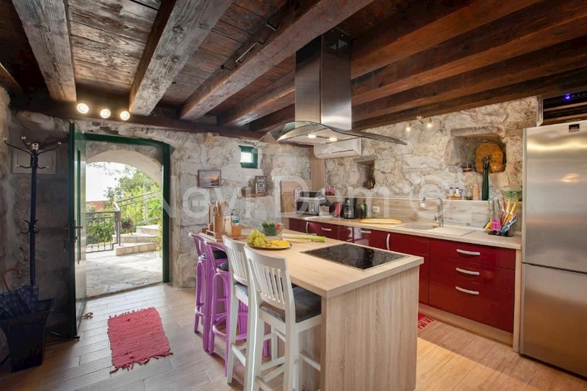 Maison À vendre - SPLITSKO-DALMATINSKA MAKARSKA