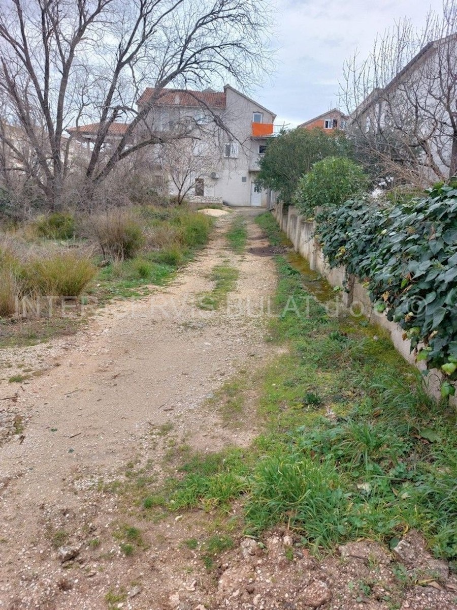 Terrain À vendre - ŠIBENSKO-KNINSKA ŠIBENIK