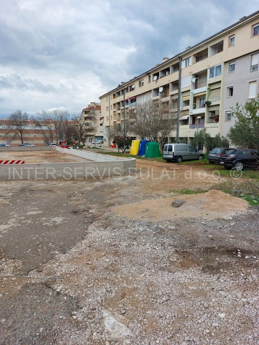 Terrain À vendre - ŠIBENSKO-KNINSKA ŠIBENIK