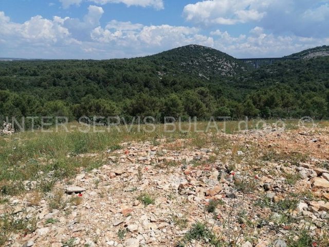 Pozemek na prodej 683 m² – Bilice