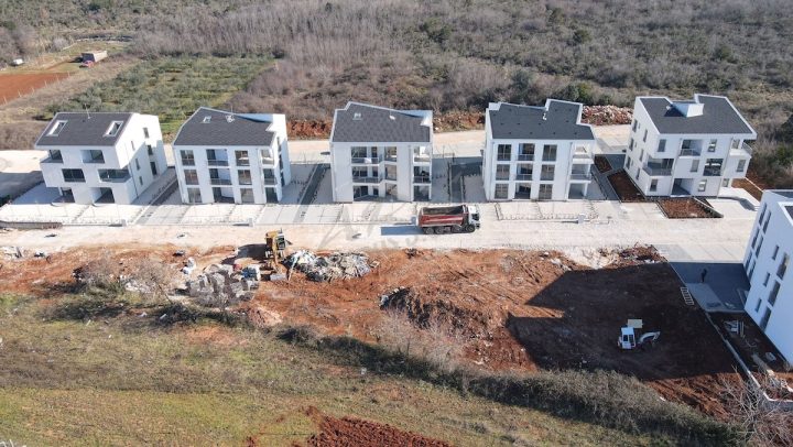 Apartmán na predaj 58 m² – Zambratija