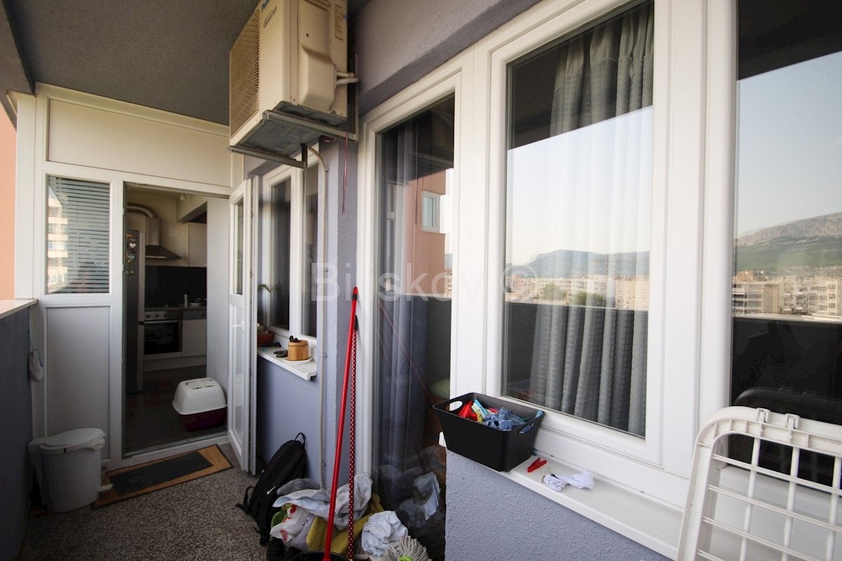 Apartment Zu verkaufen - SPLITSKO-DALMATINSKA SPLIT