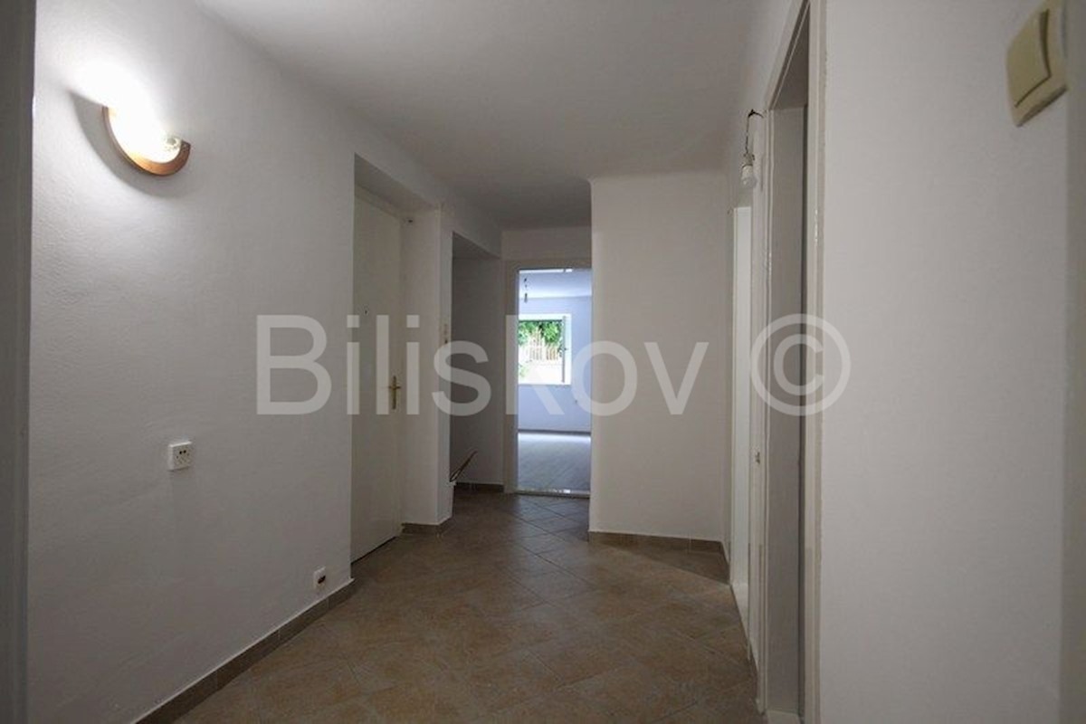 Apartment Zu verkaufen - SPLITSKO-DALMATINSKA SPLIT