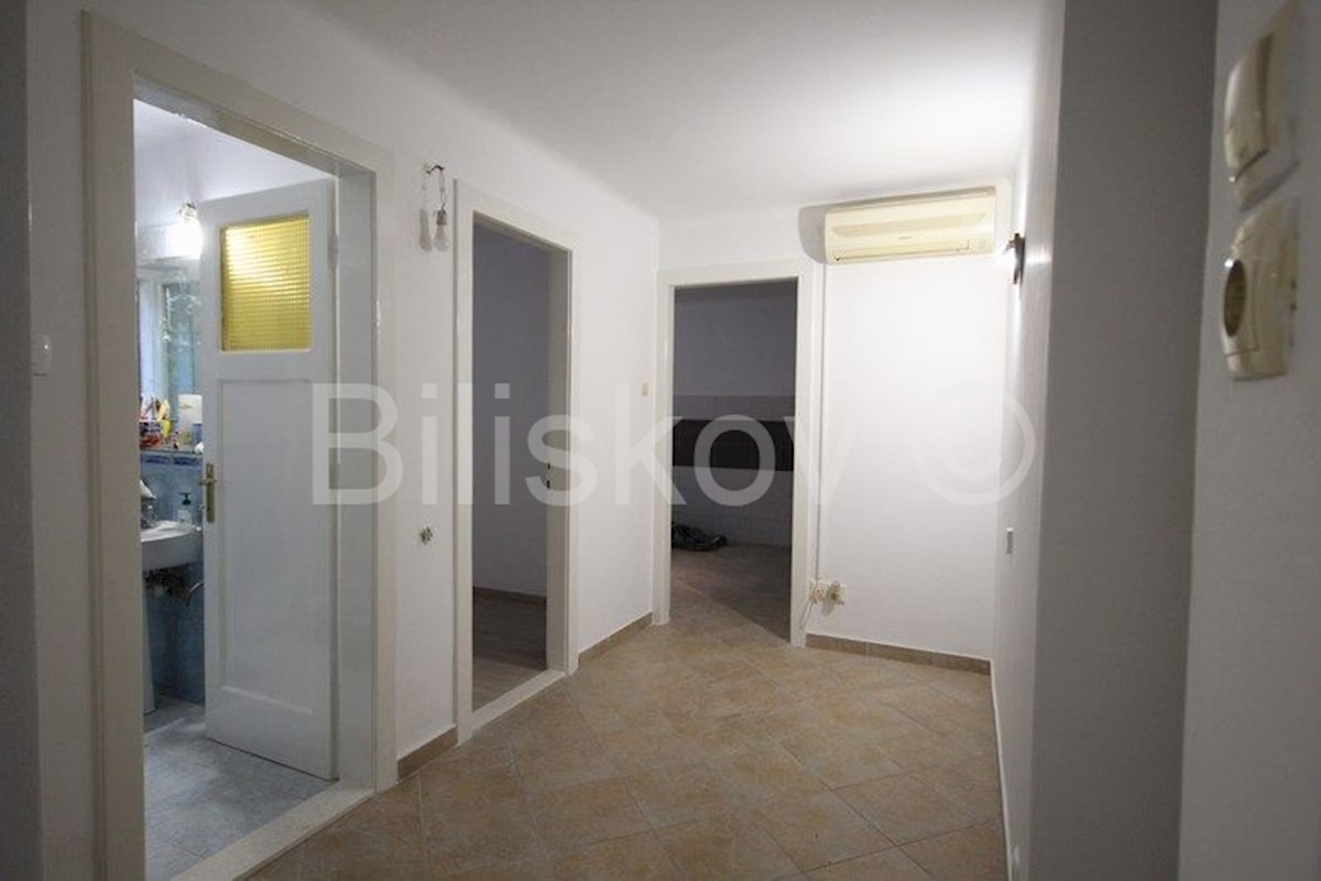 Appartement À vendre - SPLITSKO-DALMATINSKA SPLIT