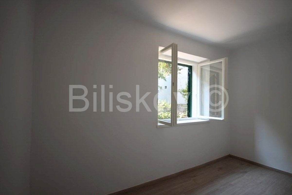 Flat For sale - SPLITSKO-DALMATINSKA SPLIT