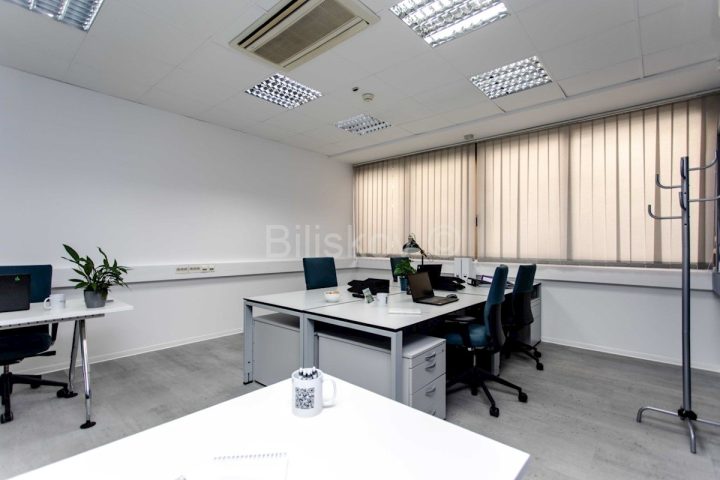 Poslovni prostor za najam 19 m² – Smrdečac