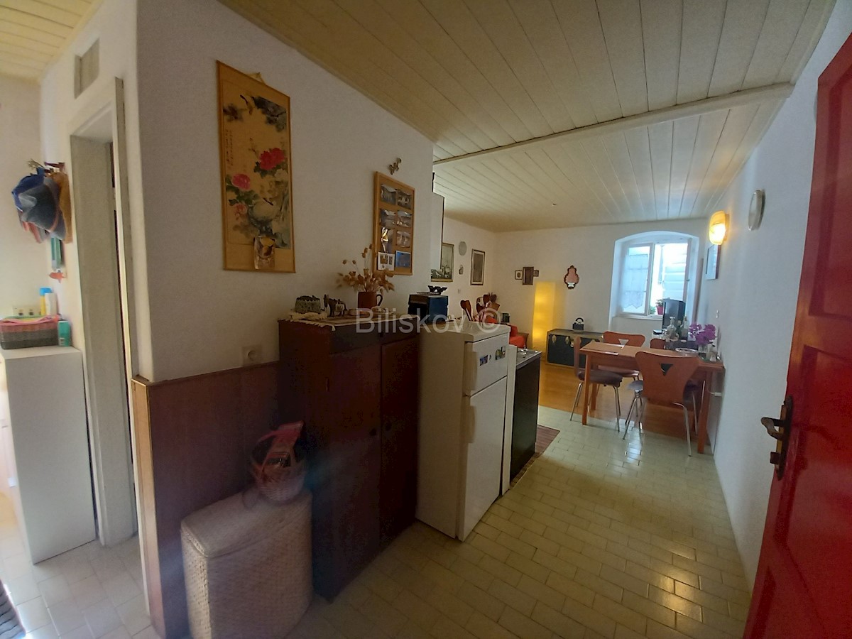 Apartment Zu verkaufen - SPLITSKO-DALMATINSKA ŠOLTA