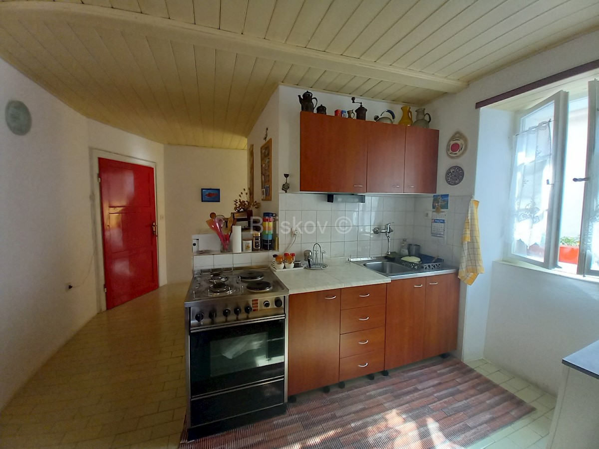 Appartement À vendre - SPLITSKO-DALMATINSKA ŠOLTA