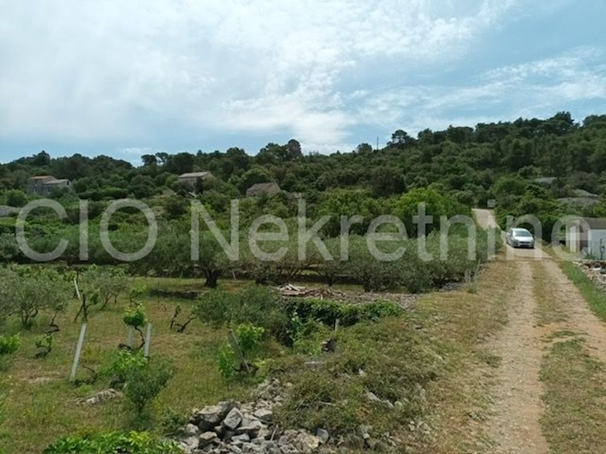 Zemljište Na prodaju - SPLITSKO-DALMATINSKA VIS