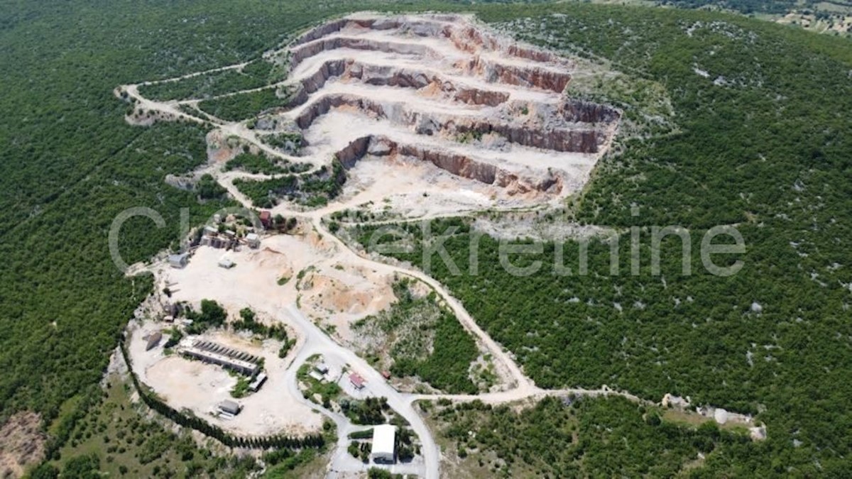 Terrain À vendre - SPLITSKO-DALMATINSKA DICMO