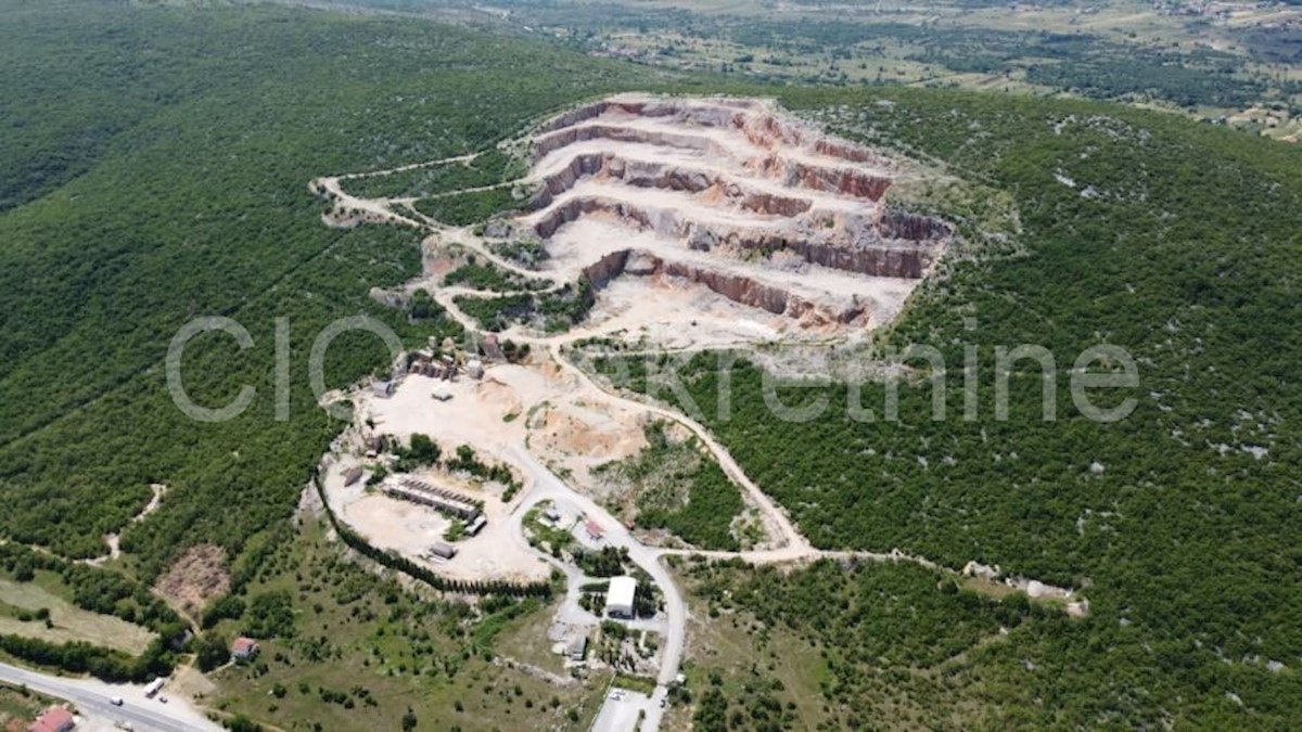 Parcela Naprodaj - SPLITSKO-DALMATINSKA Dicmo