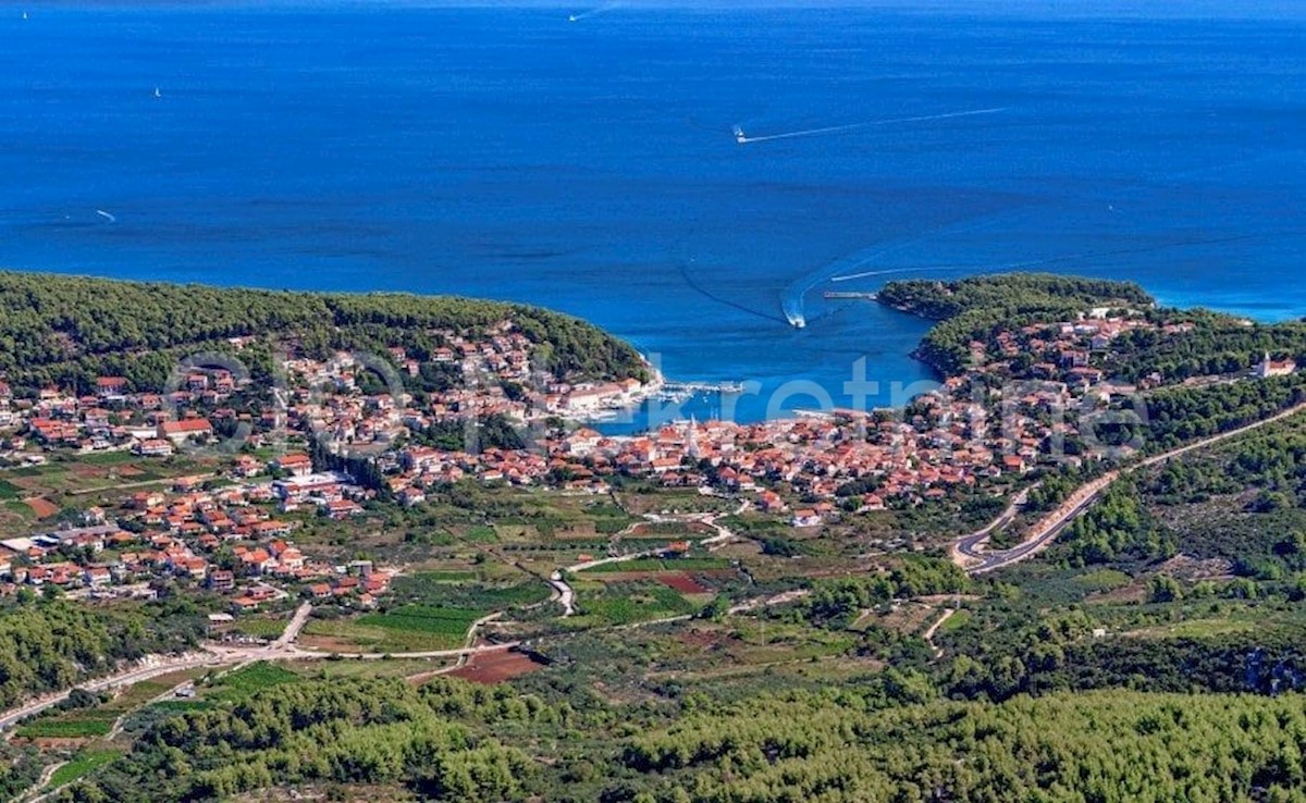 Land For sale - SPLITSKO-DALMATINSKA HVAR