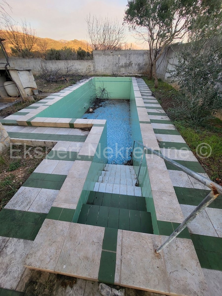 Casa In vendita - SPLITSKO-DALMATINSKA TROGIR