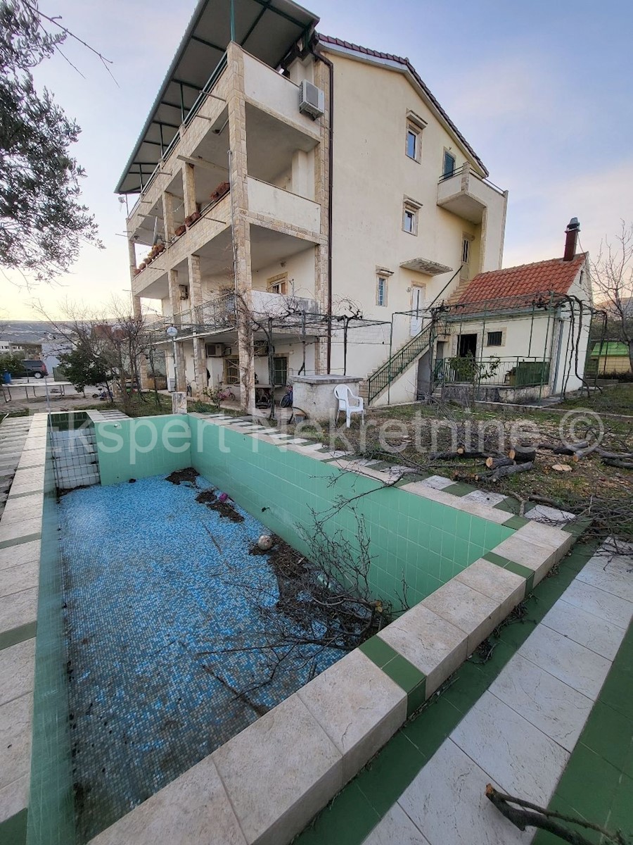 Casa In vendita - SPLITSKO-DALMATINSKA TROGIR