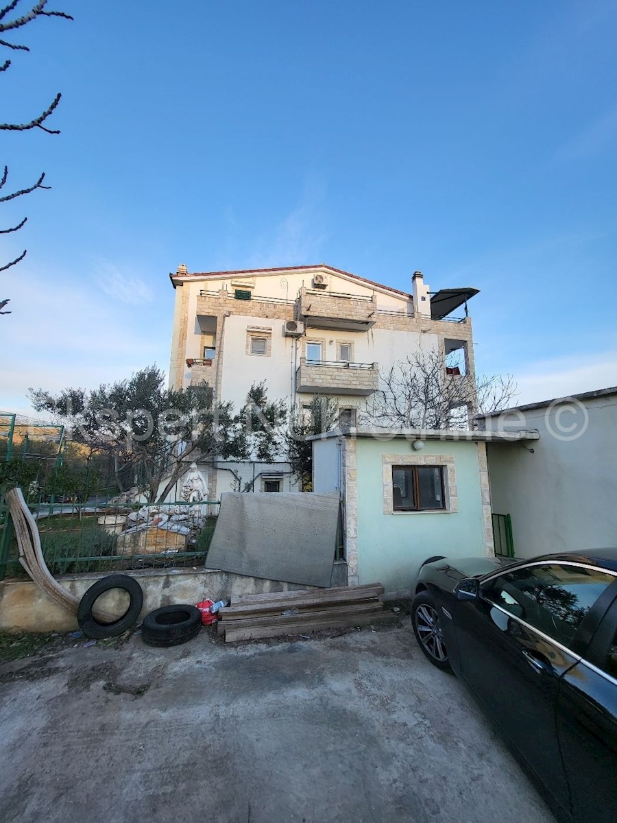 Casa In vendita - SPLITSKO-DALMATINSKA TROGIR