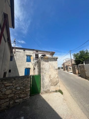 Maison à vendre 72 m² – Ližnjan