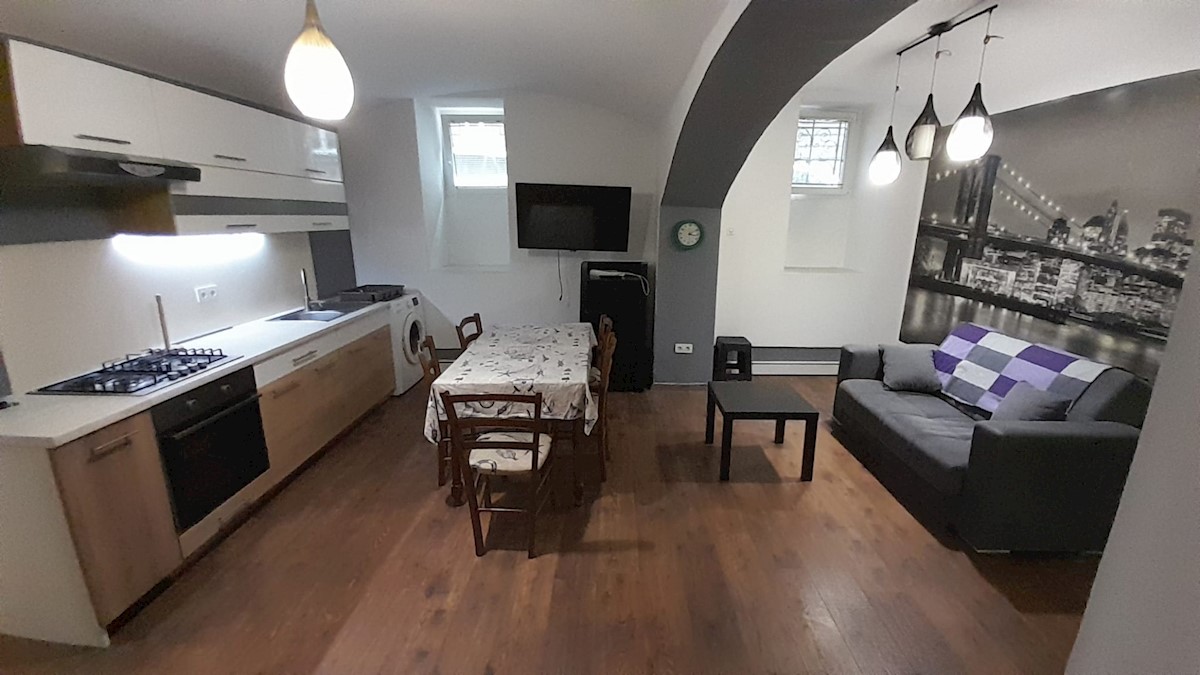 Apartmán Na predaj - SPLITSKO-DALMATINSKA KAŠTELA