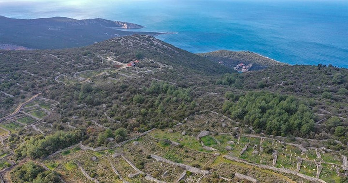 Land For sale - SPLITSKO-DALMATINSKA HVAR