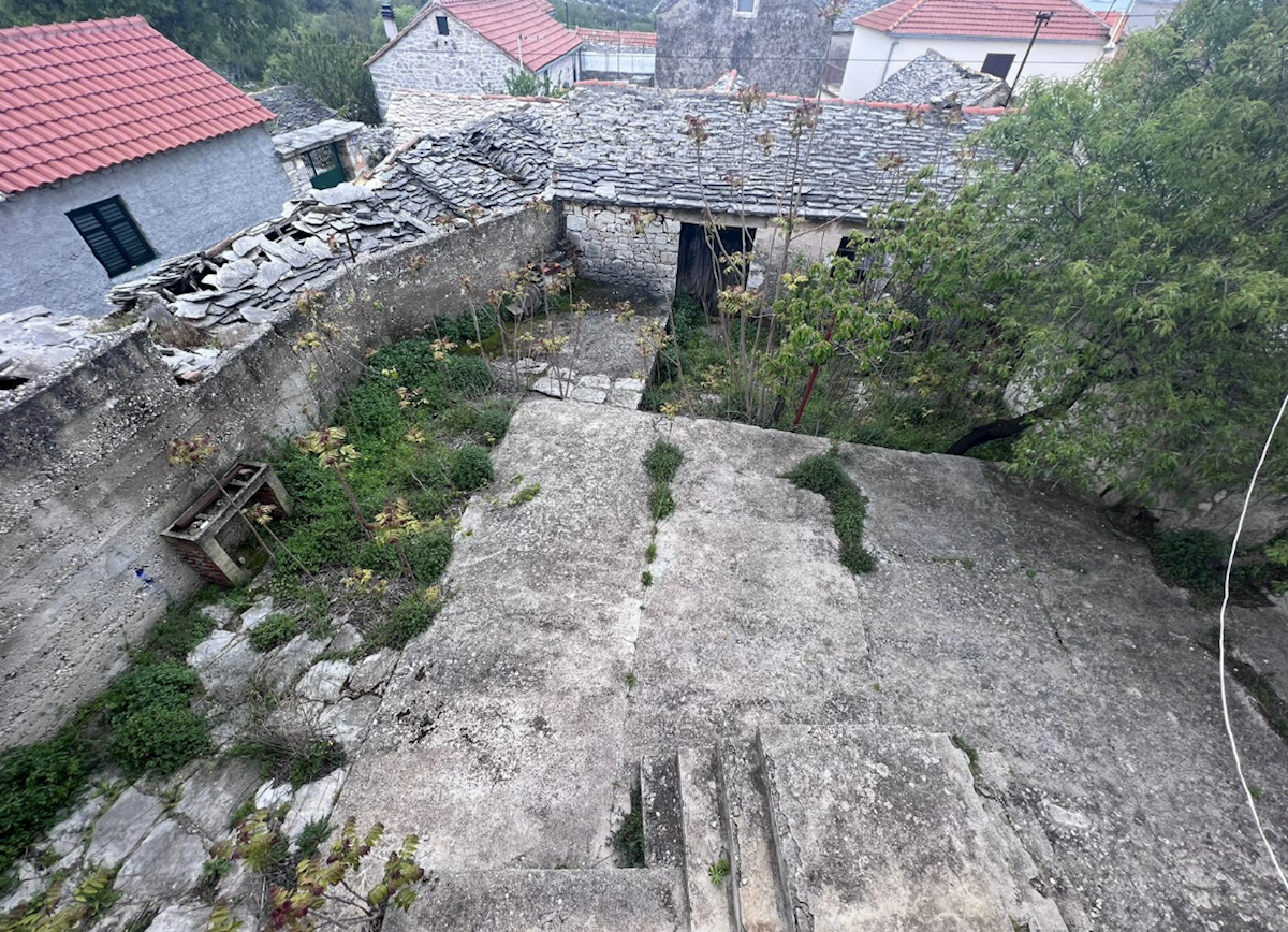 Haus Zu verkaufen - ŠIBENSKO-KNINSKA PRIMOŠTEN