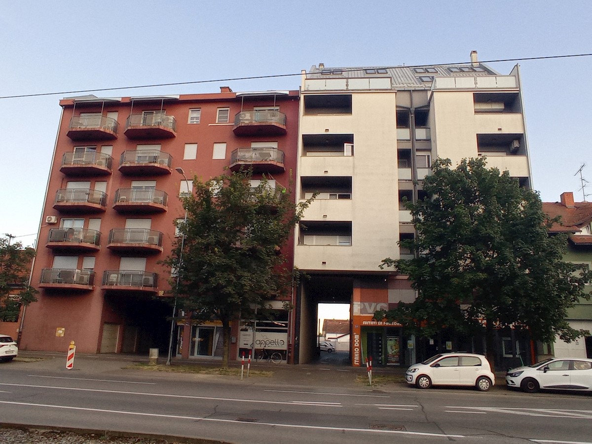 Flat For sale - OSJEČKO-BARANJSKA OSIJEK