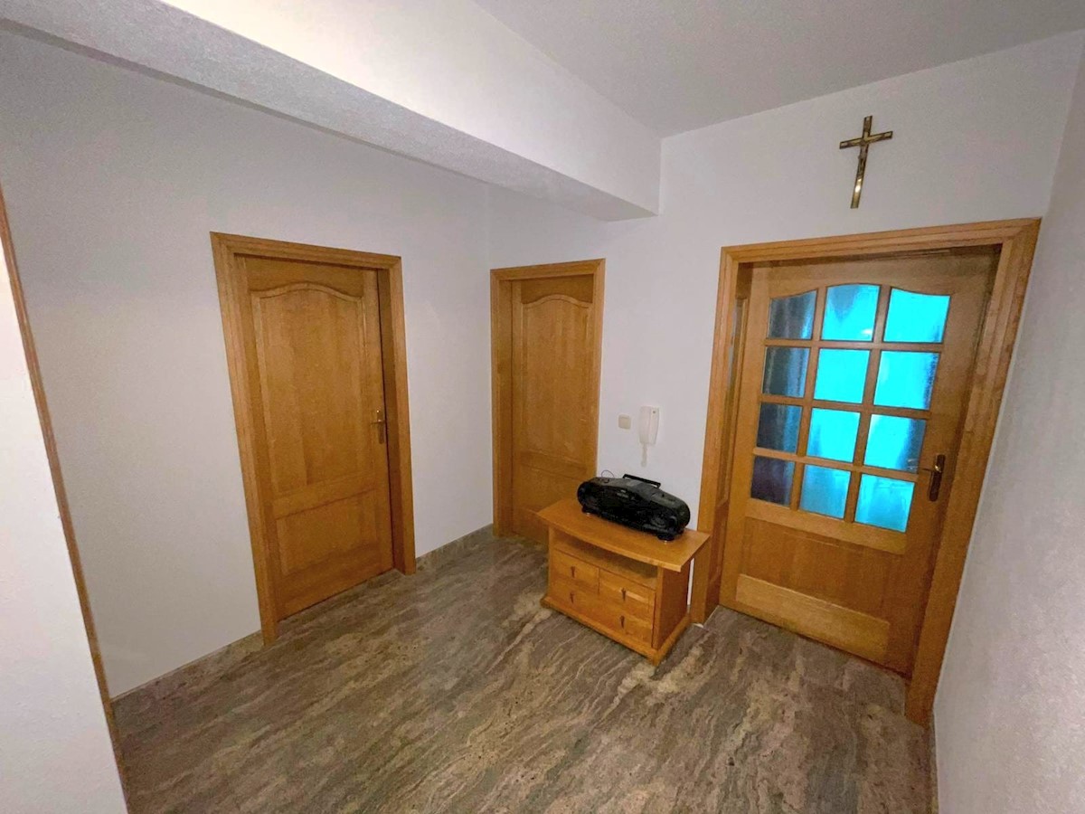 Apartment Zu verkaufen - SPLITSKO-DALMATINSKA ČIOVO