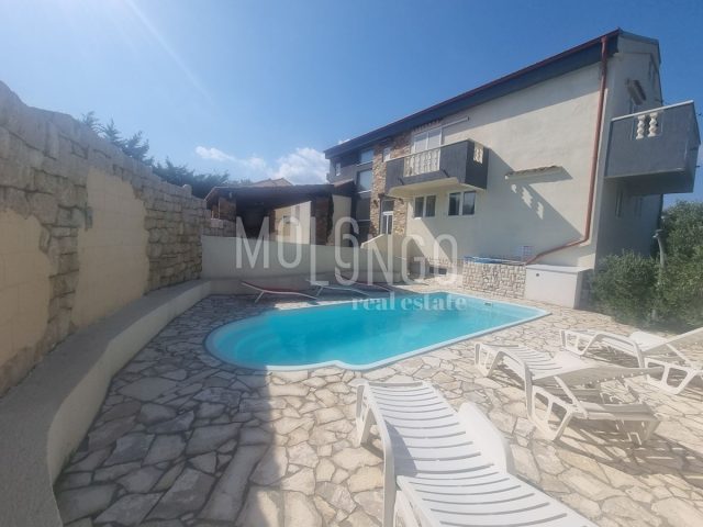 Haus zu verkaufen 630 m² – Barbat Na Rabu