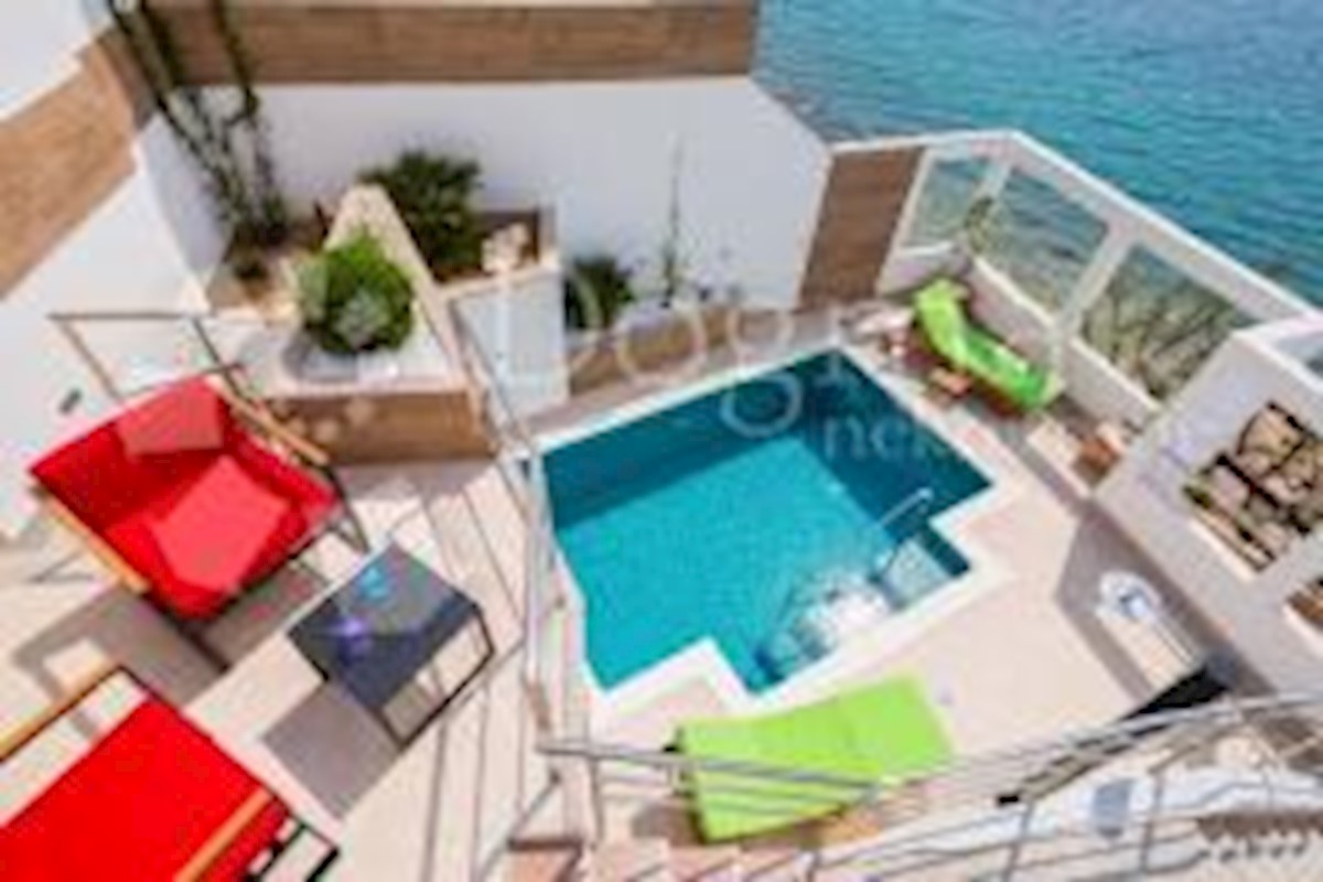 Haus Zu verkaufen - SPLITSKO-DALMATINSKA Omiš