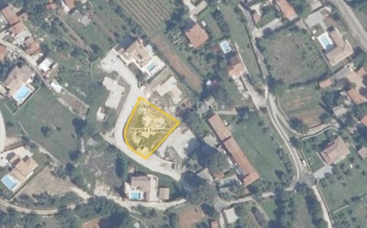 Działka na sprzedaż 926 m² – Smoljanci