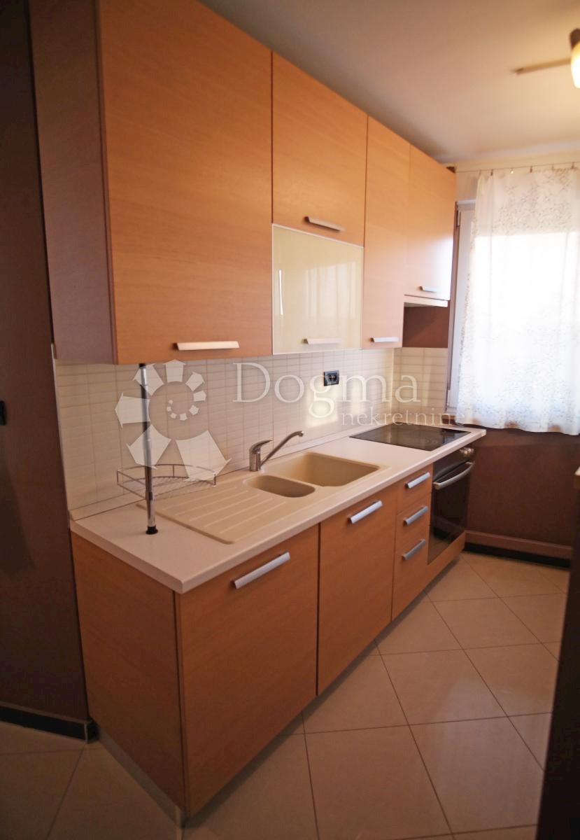 Apartmán Na predaj - ISTARSKA PULA