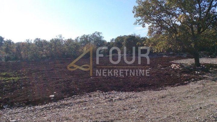Terrain à vendre 1250 m² – Rovinj