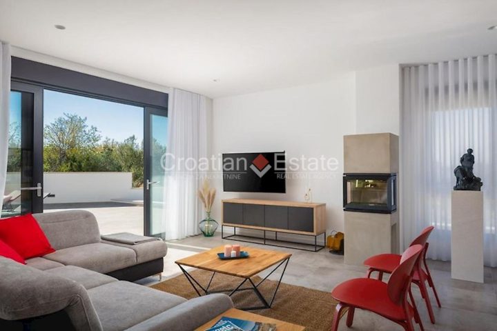 Casa In vendita - Splitsko-dalmatinska Brač - foto 3/15