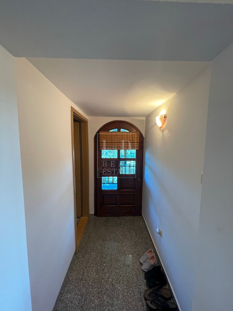 Apartmán Na predaj - ISTARSKA NOVIGRAD