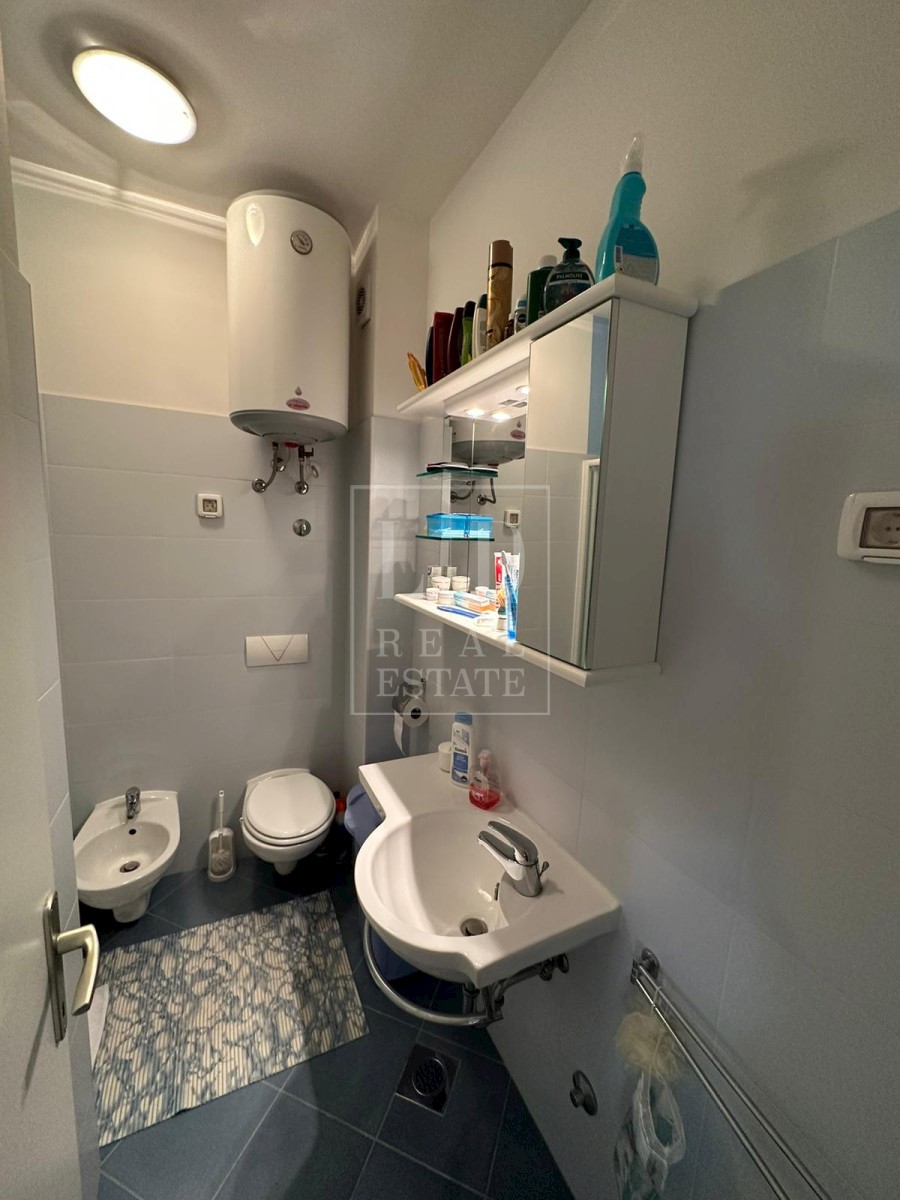 Apartment Zu verkaufen - ISTARSKA NOVIGRAD