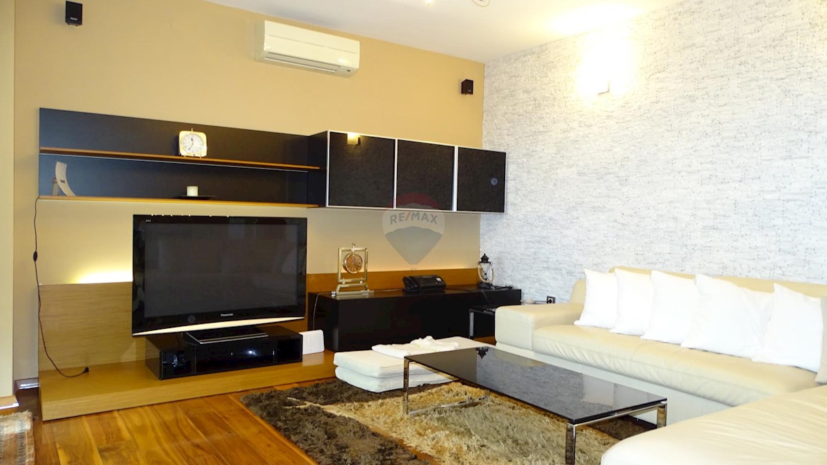 Flat For sale - PRIMORSKO-GORANSKA OPATIJA