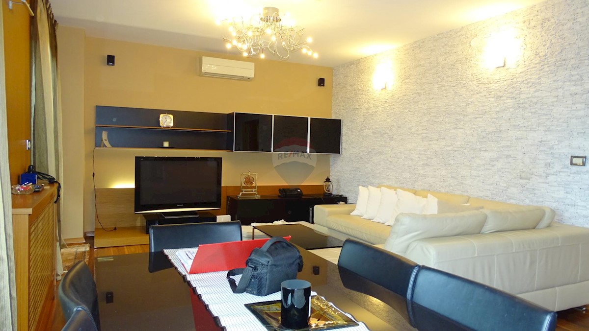 Flat For sale - PRIMORSKO-GORANSKA OPATIJA