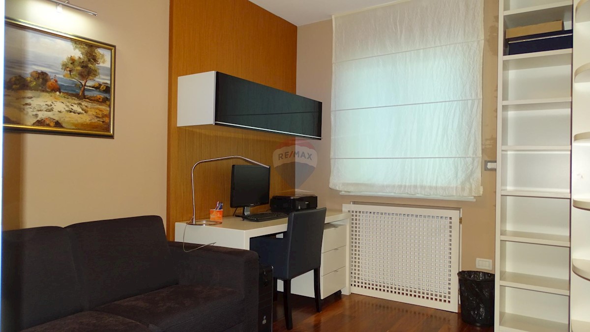 Flat For sale - PRIMORSKO-GORANSKA OPATIJA