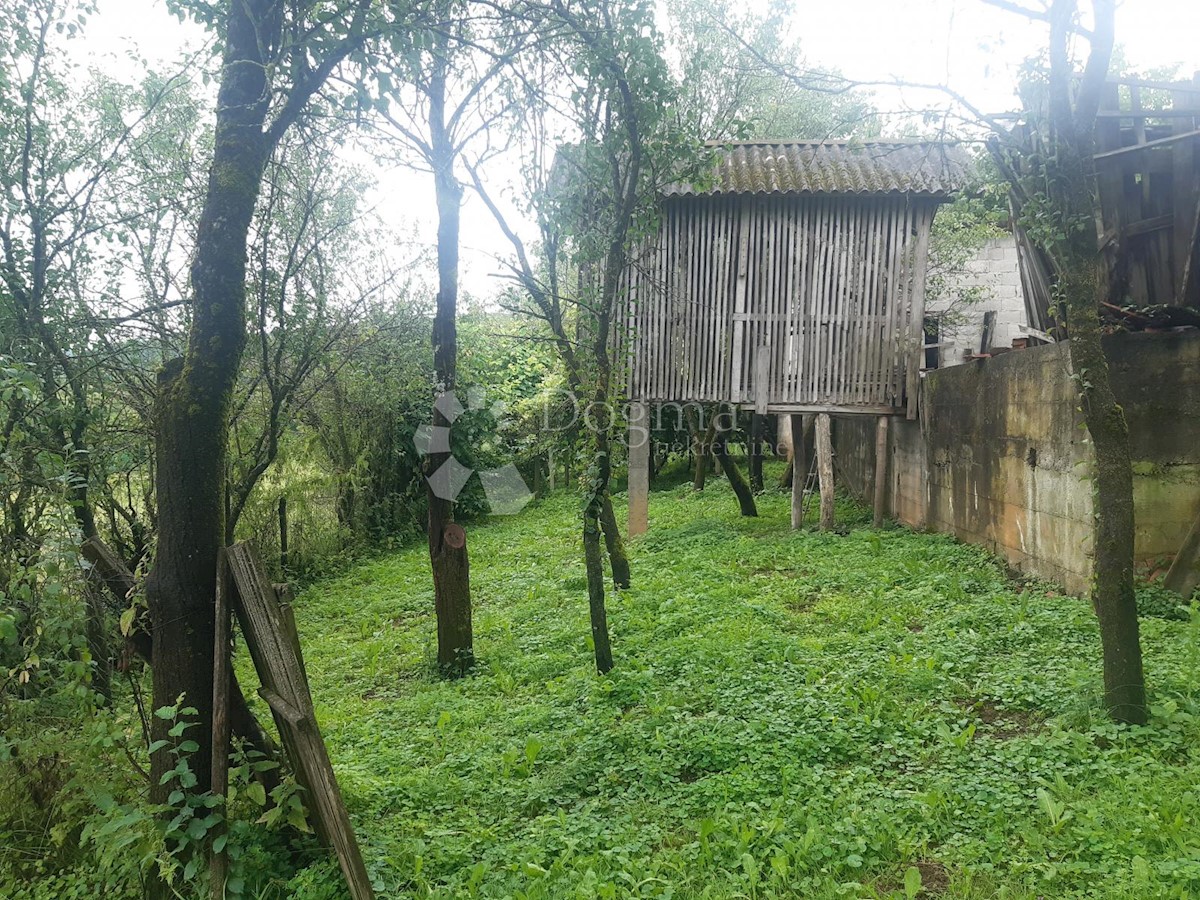 Dom Na predaj - KARLOVAČKA OGULIN