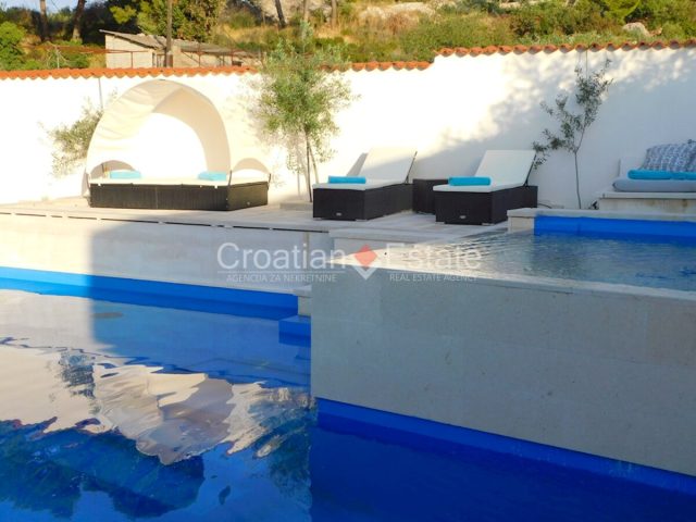 Casa In vendita - Splitsko-dalmatinska Brač - foto 2/16