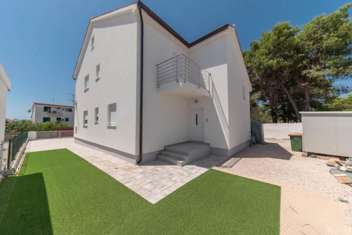Stan na prodaju 107 m² – Vodice