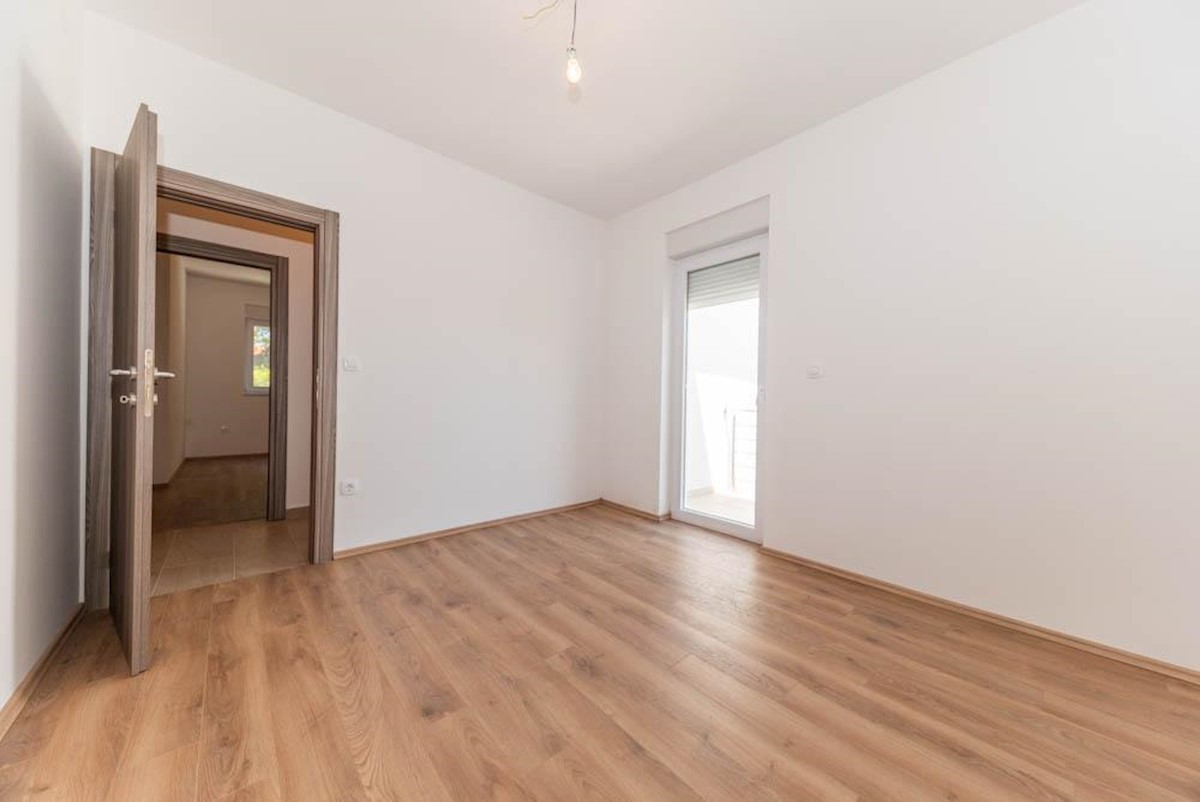 Flat For sale - ŠIBENSKO-KNINSKA VODICE