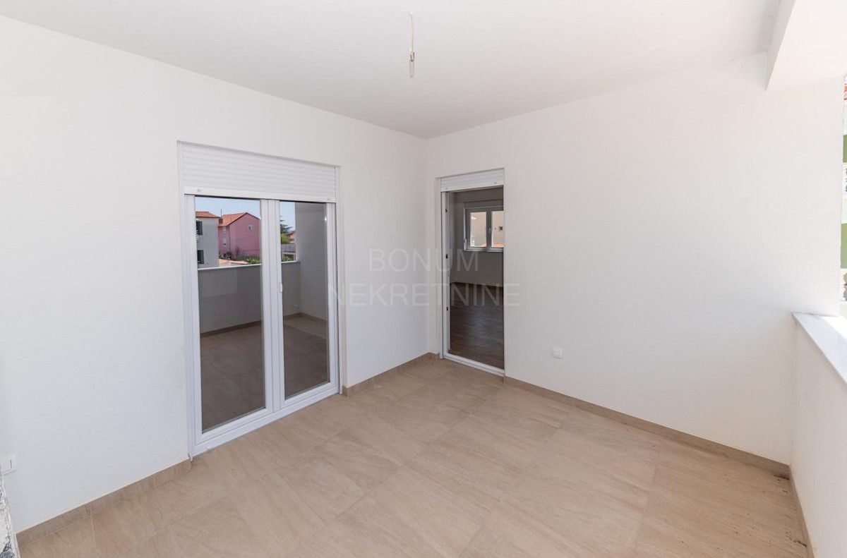 Flat For sale - ŠIBENSKO-KNINSKA VODICE