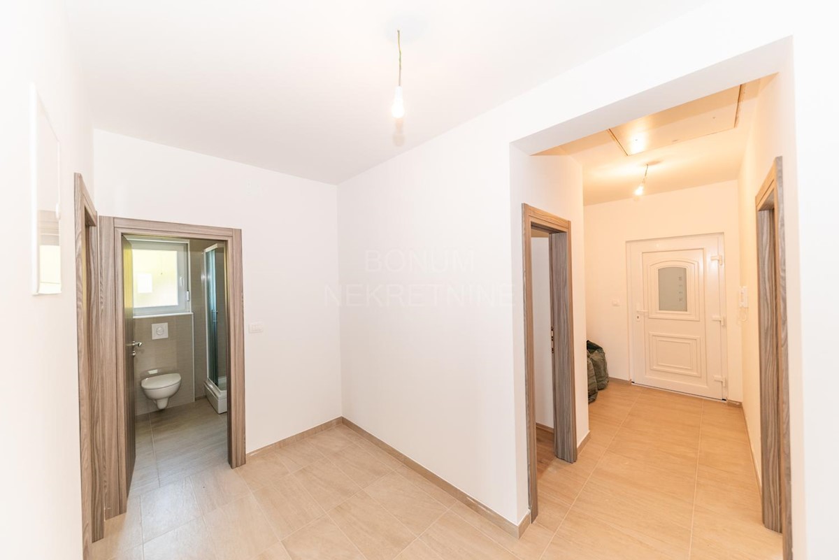 Flat For sale - ŠIBENSKO-KNINSKA VODICE