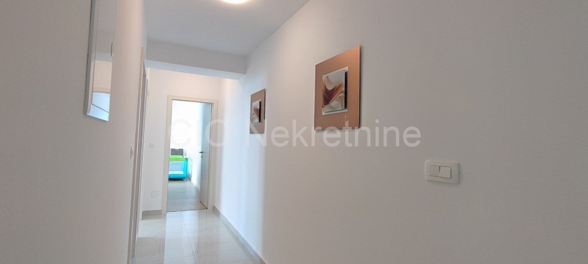 Maison À vendre - SPLITSKO-DALMATINSKA OMIŠ