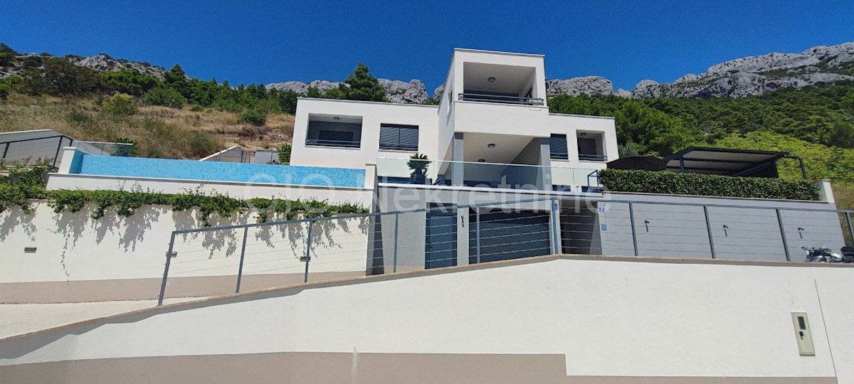 Maison À vendre - SPLITSKO-DALMATINSKA OMIŠ