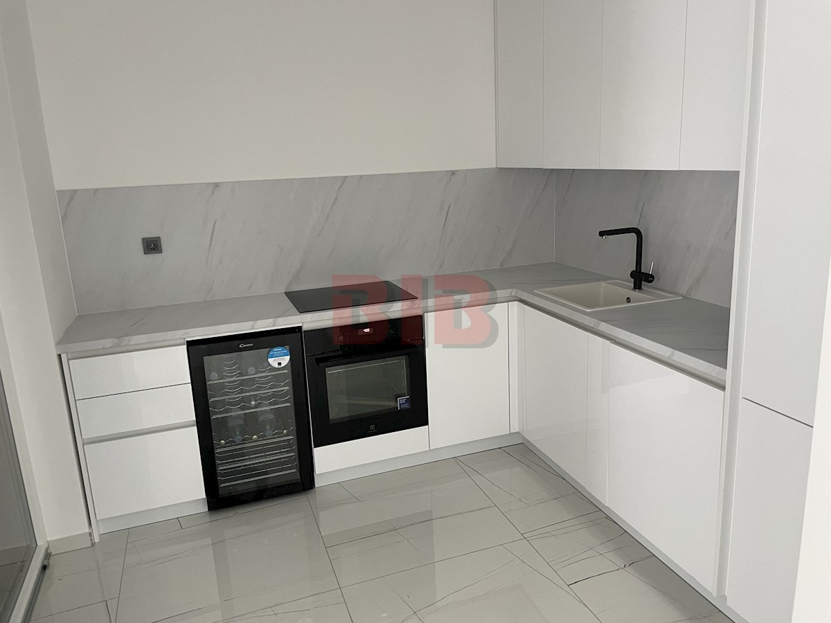 Apartmán Na predaj - PRIMORSKO-GORANSKA KRK